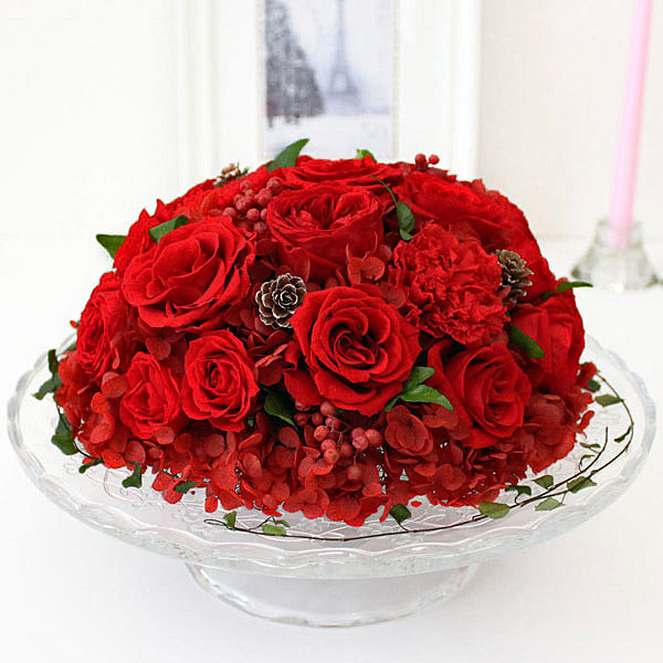 還暦のお祝いの赤い花束として人気の商品です